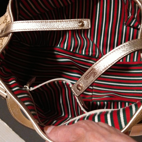 Gucci Abbey Shoulder bag GGCanvas Medium. - Picture 8 of 10